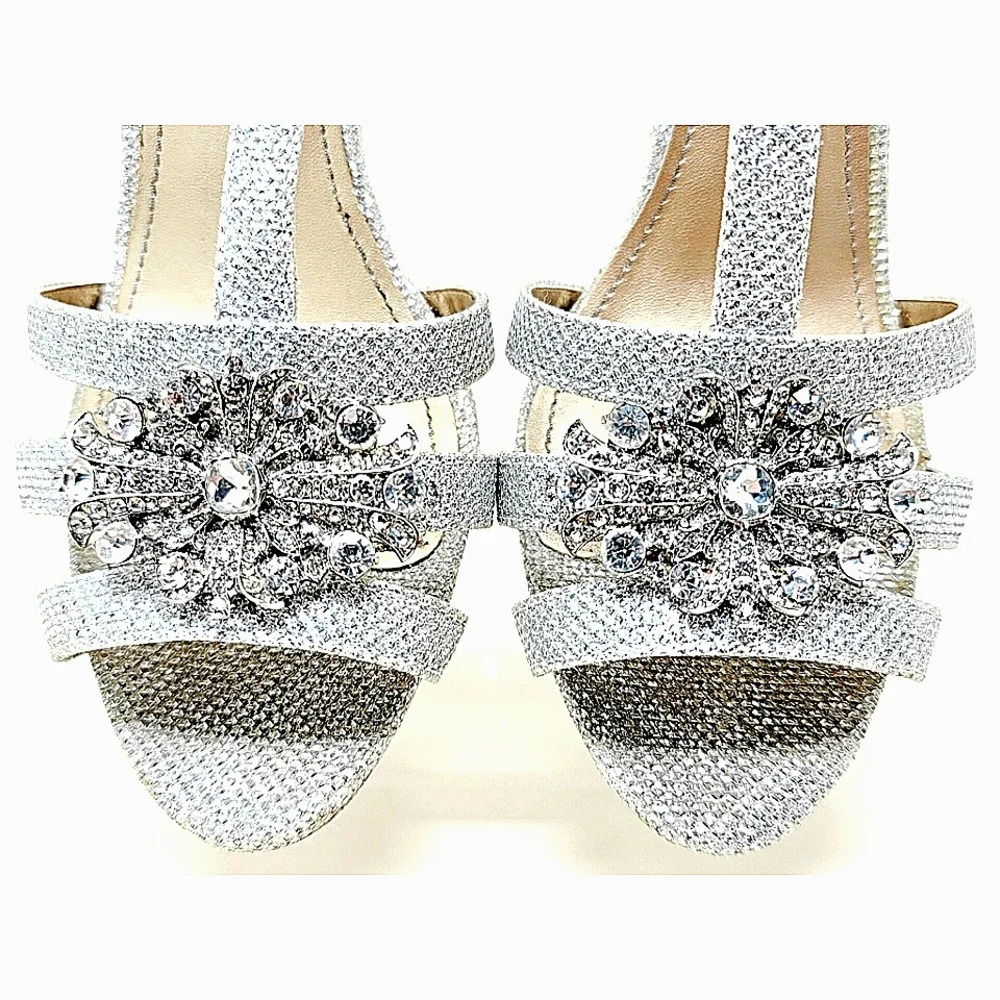Badgley Mischka Belle Silver Jeweled Sandals Size 8 1/2